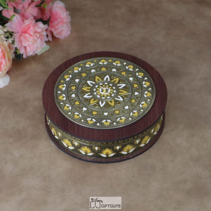 Premium Wooden Round Masala Box with Oxidized Floral Work – 9x2.5 Inch Traditional Spice Organizer with 7 Stainless Steel Containers (1000g)