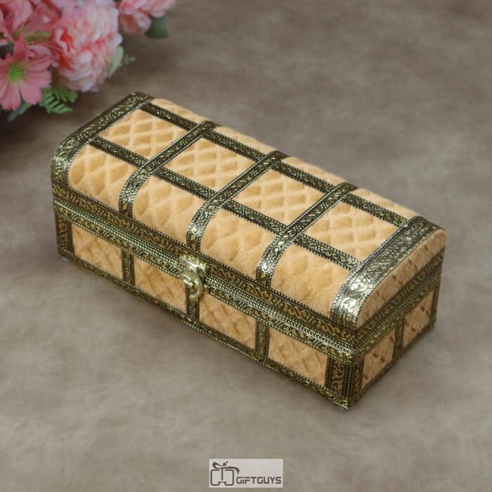 Handcrafted Wooden Oxidized Velvet-Lined Bangle Box